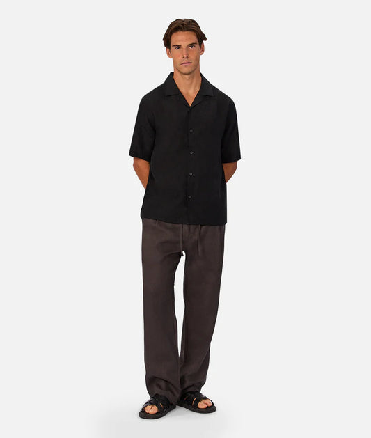 The St Martins Short Sleeve Linen Shirt - Black