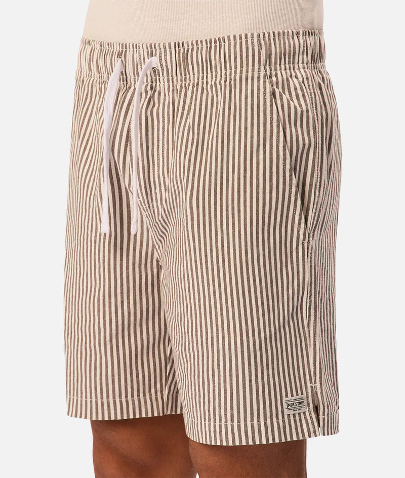 The New Southwest Short - Chalk/Mocha