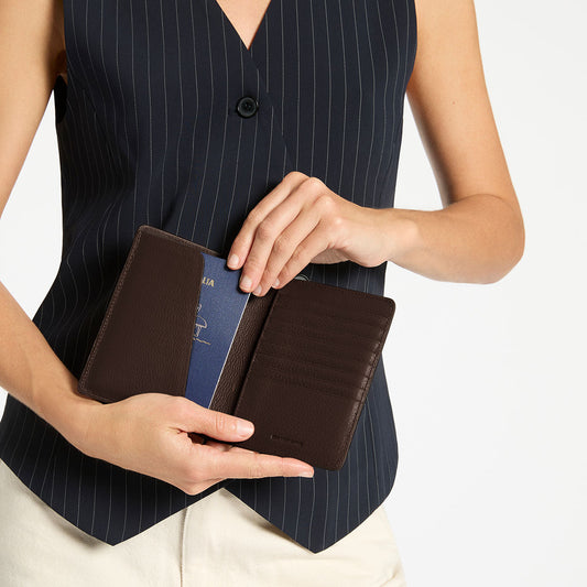 In Transit Passport Wallet - Cocoa